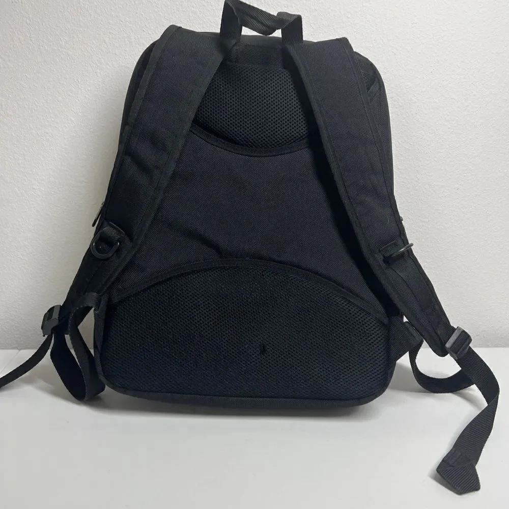 Solo Metropolitan 17